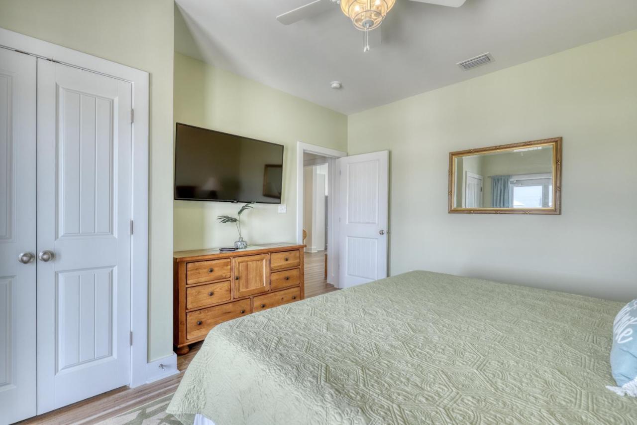 Salty Seahorse - Waterfront! Pet Friendly! Game Room, Pool Table, Beautiful Views - Room For The Whole Family Home Dauphin Island Exterior photo