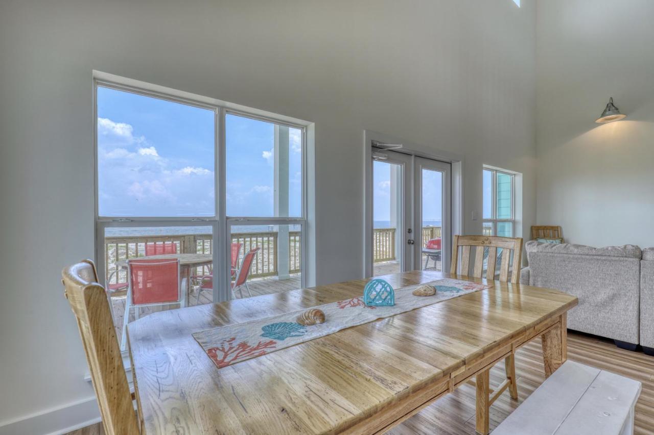 Salty Seahorse - Waterfront! Pet Friendly! Game Room, Pool Table, Beautiful Views - Room For The Whole Family Home Dauphin Island Exterior photo